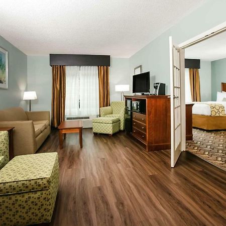 Baymont Inn & Suites Braselton Εξωτερικό φωτογραφία