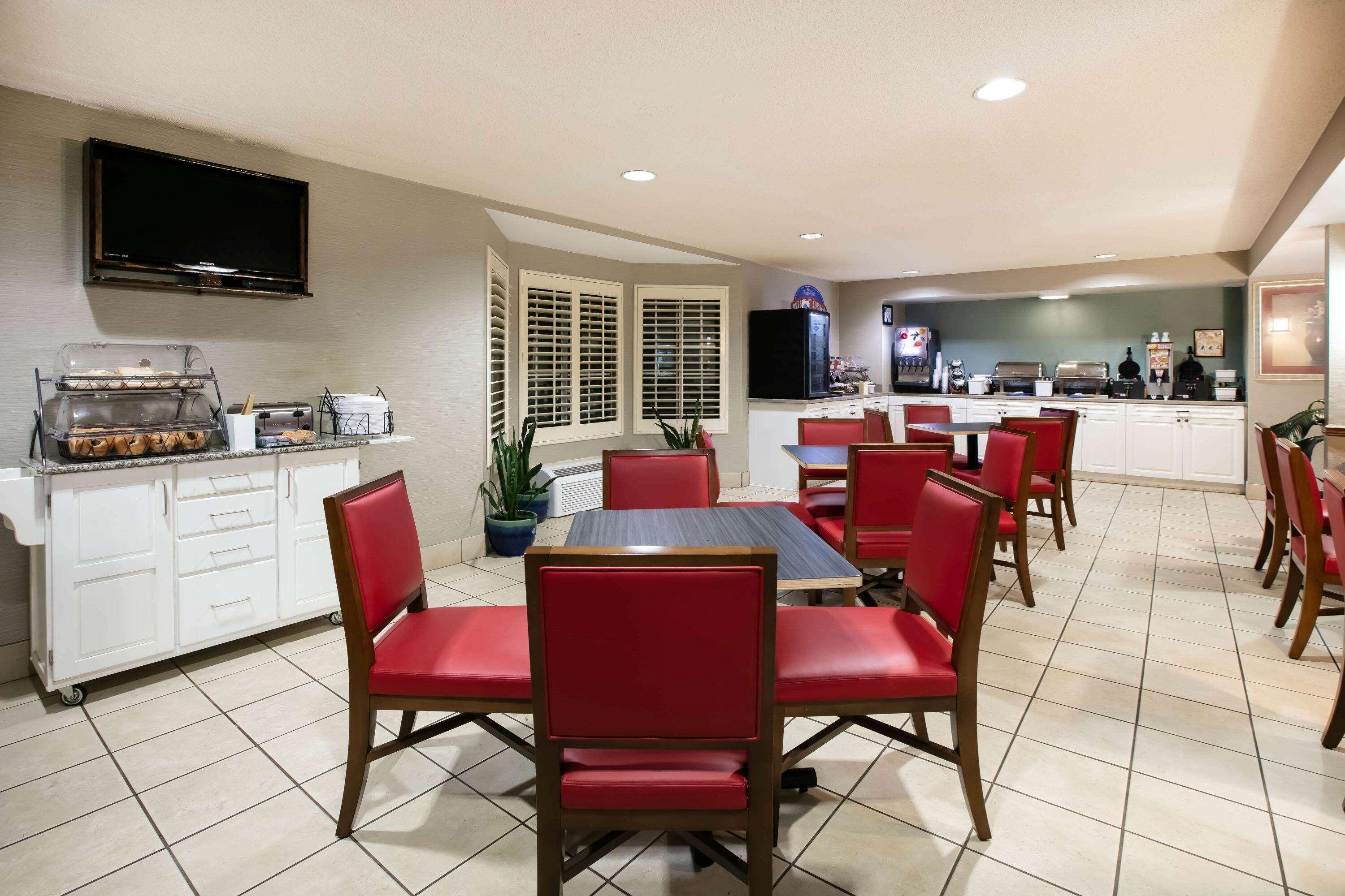 Baymont Inn & Suites Braselton Εξωτερικό φωτογραφία
