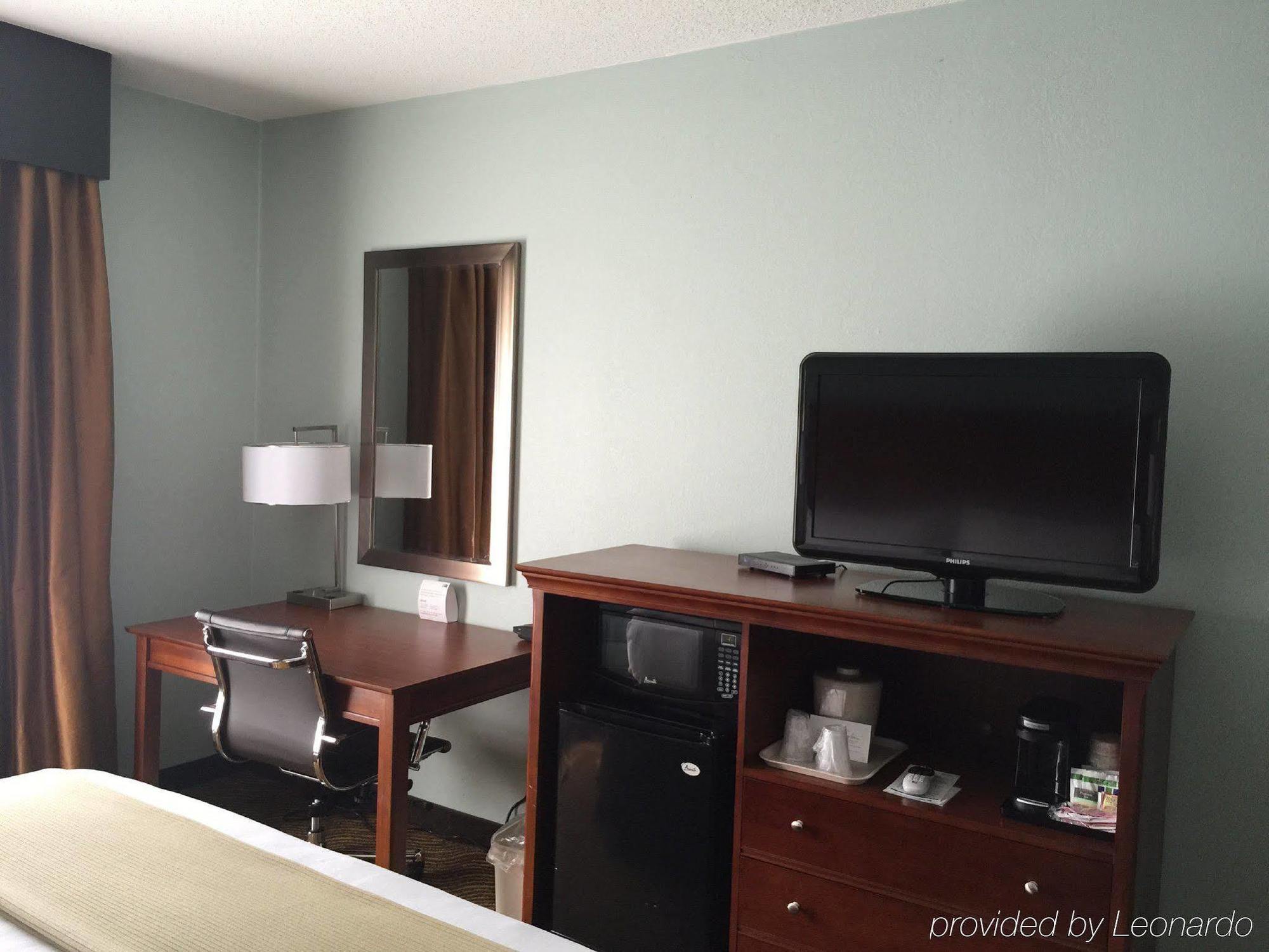 Baymont Inn & Suites Braselton Εξωτερικό φωτογραφία